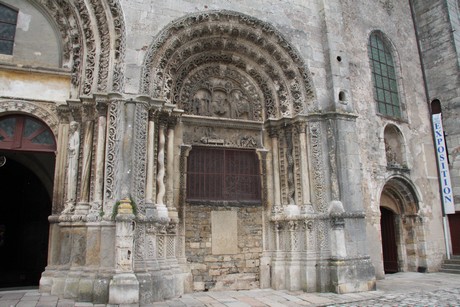 avallon-Saint-Lazare