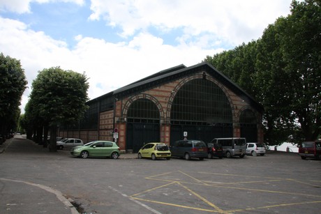 joigny-Markthallen