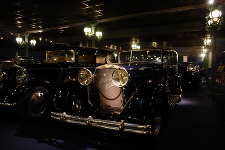 collection-schlumpf-automuseum-luxusautos