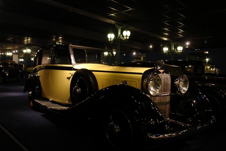 collection-schlumpf-automuseum-luxusautos