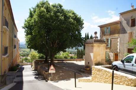 Saint-Saturnin-Les-Apt