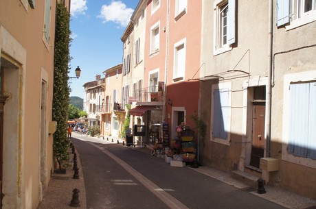 Saint-Saturnin-Les-Apt