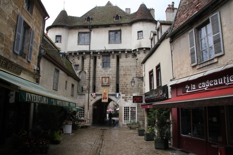 semur-en-auxois