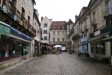 semur-en-auxois