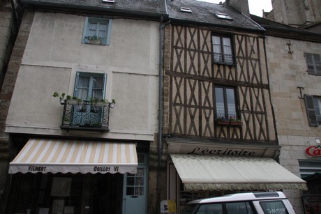 semur-en-auxois