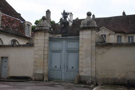 semur-en-auxois