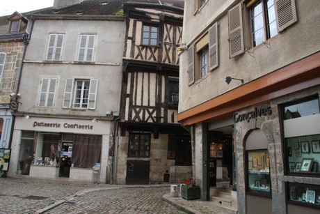 semur-en-auxois