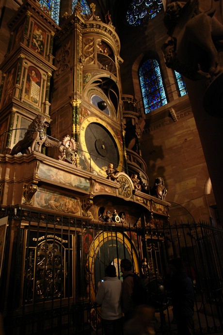 strassburg-muenster-astronomische-uhr