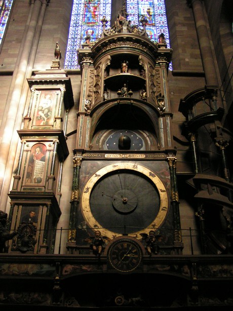 strassburg-muenster-astronomische-uhr