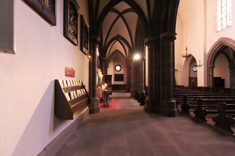 eglise-catholique-saint-pierre-le-vieux