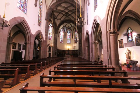 eglise-catholique-saint-pierre-le-vieux
