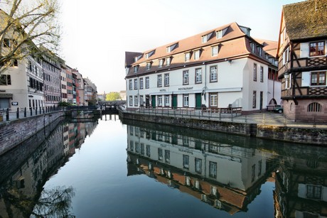 strassburg-am-morgen