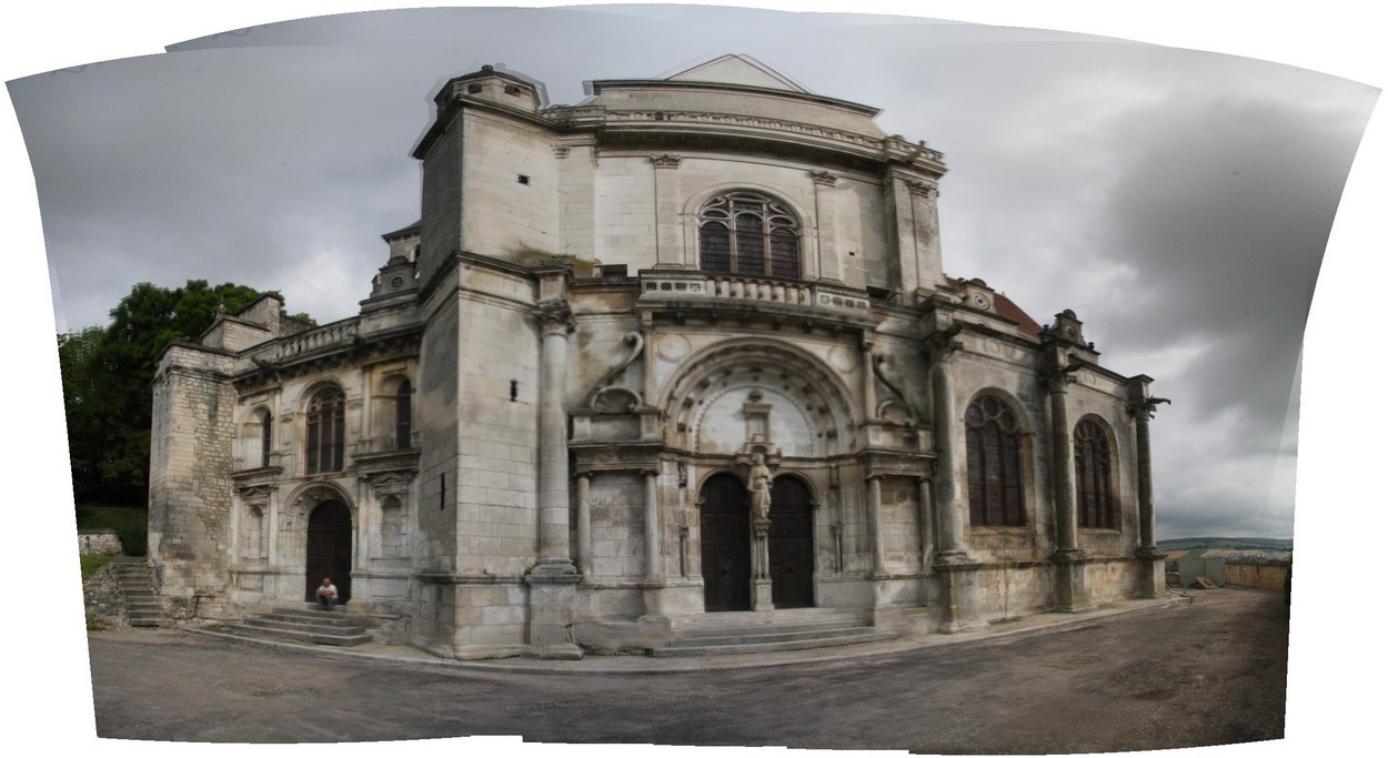 Tonnerre - Eglise Saint Pierre