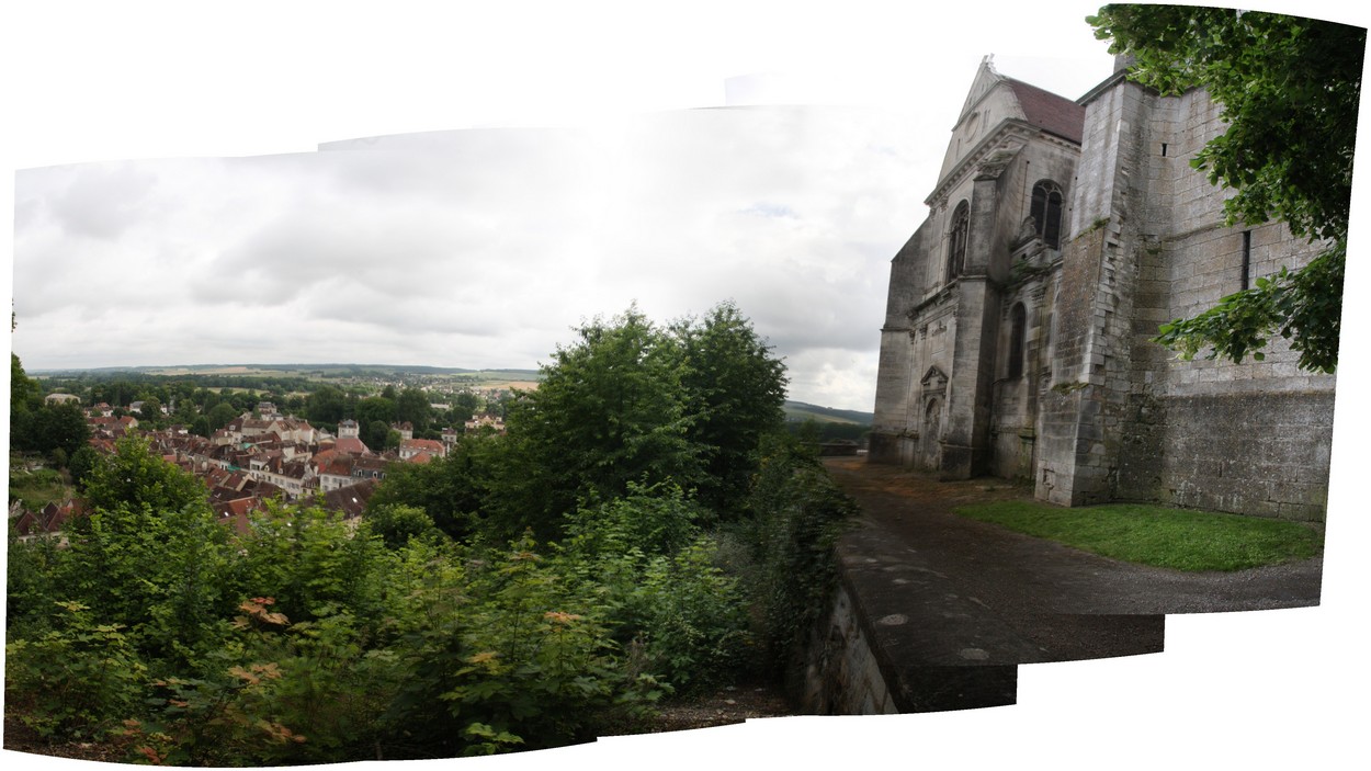 Tonnerre - Eglise Saint Pierre