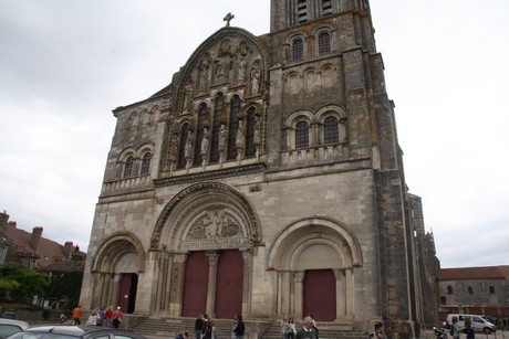 vezelay-basilika