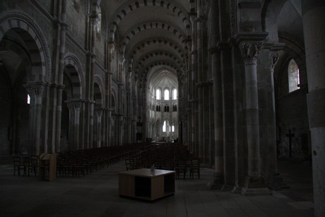 vezelay-basilika