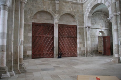 vezelay-basilika