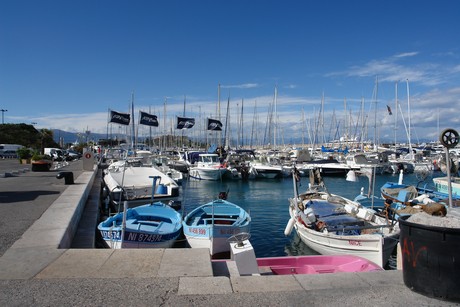 antibes-hafen