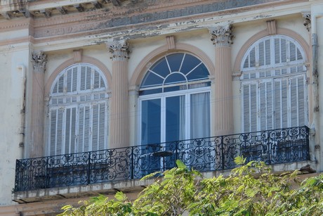 bastia-hafenpromenade