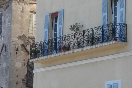 bastia-hafenpromenade