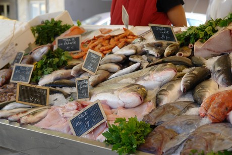 markt-in-bastia