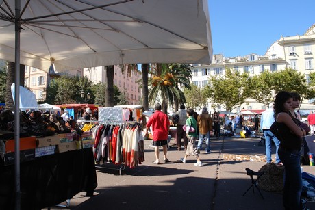 bastia-flohmarkt