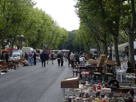 beziers-flohmarkt