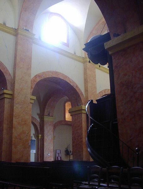 bormes-les-mimosas-kirche