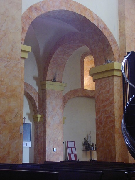 bormes-les-mimosas-kirche