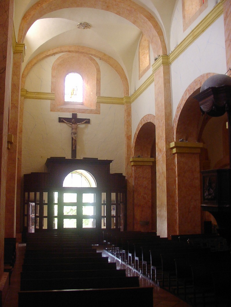 bormes-les-mimosas-kirche