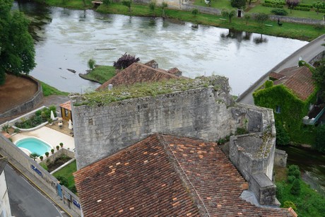 chateau-bourdeilles