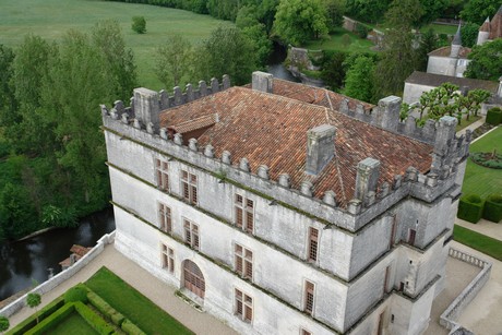 chateau-bourdeilles