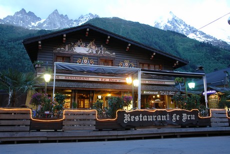 Chamonix-Mont-Blanc-nacht
