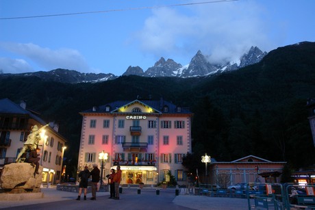 Chamonix-Mont-Blanc-nacht