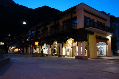 Chamonix-Mont-Blanc-nacht
