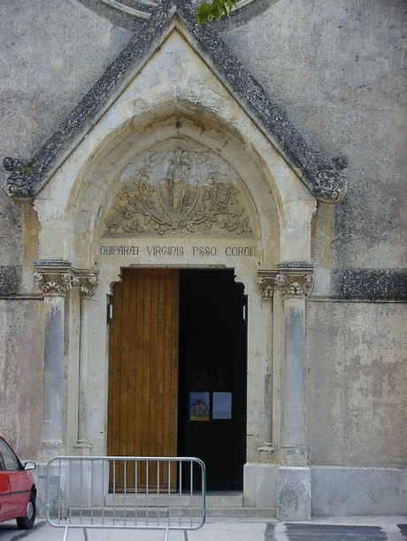 collobrieres-kirche