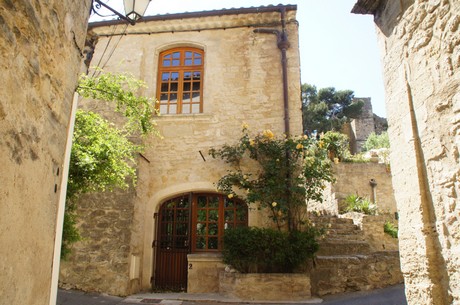 cucuron