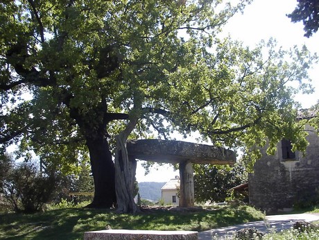 draguignan-dolmen