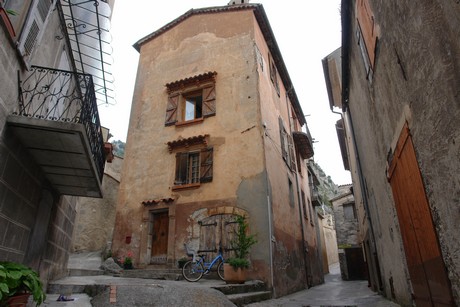 entrevaux