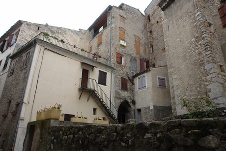 entrevaux