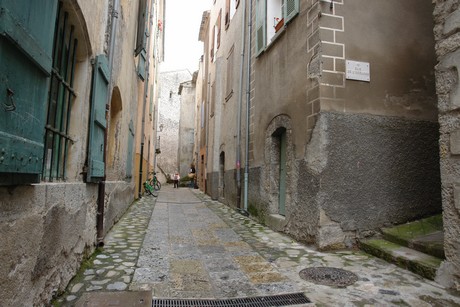 entrevaux