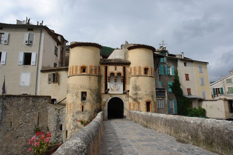 entrevaux