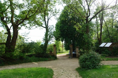 le-charreau