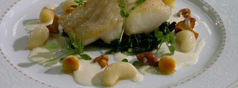 Steinbuttfilet mit glacierten Rübchen und Cidresauce