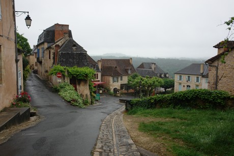 chateau-hautefort