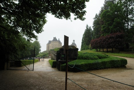 chateau-hautefort