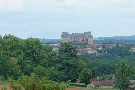 chateau-hautefort