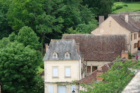 chateau-hautefort