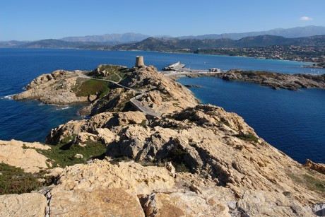 ile-rousse-ile-de-la-pietra