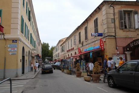 ile-rousse